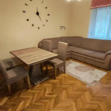 Trumpet - Renovated Downtown 1br, Free Parking Apartman